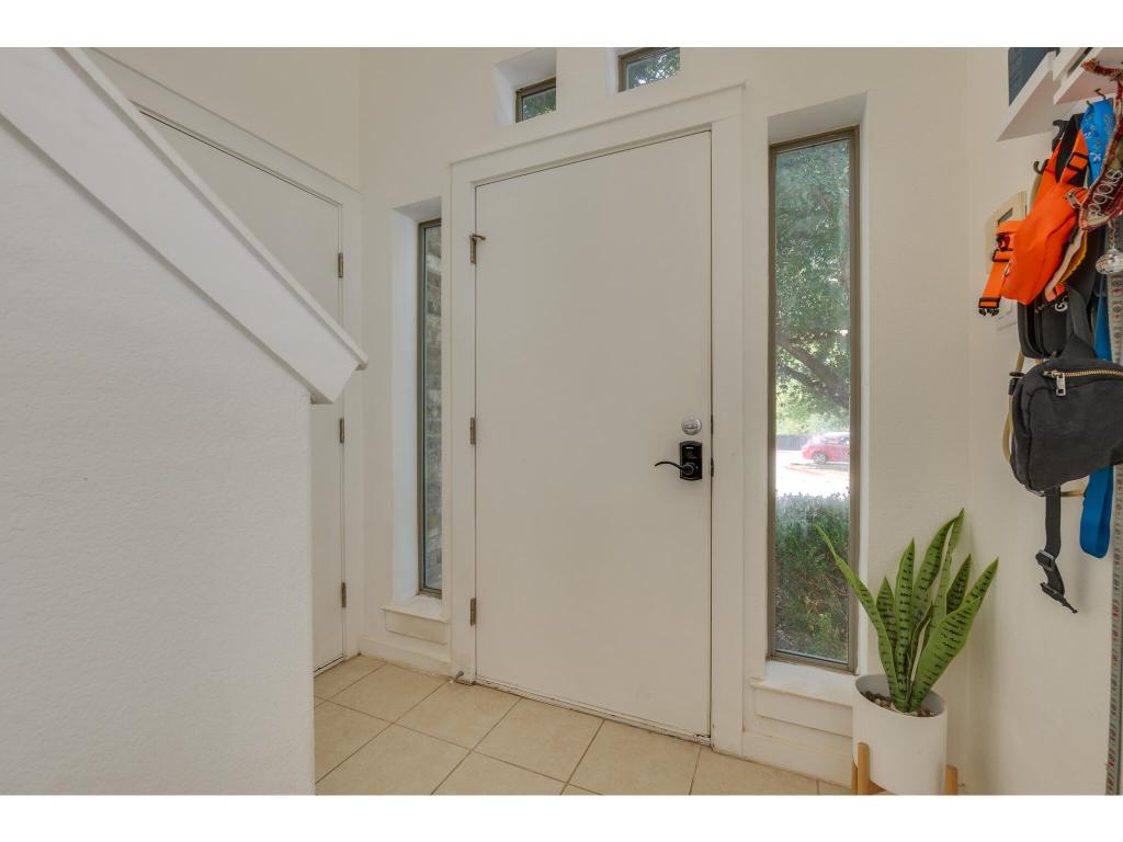 2001 Faro Drive, Unit 53 Austin, TX 78741 - Photo 5 of 34