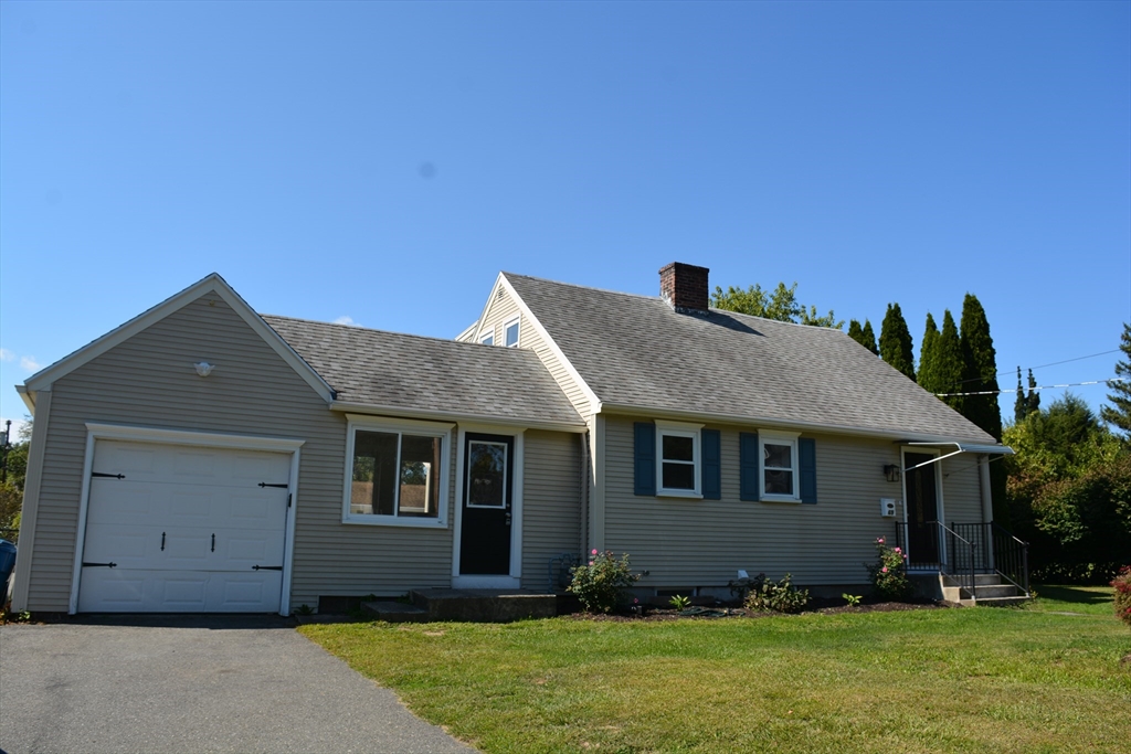 69 Lancaster Avenue West Springfield, MA 01089 - Photo 2 of 42