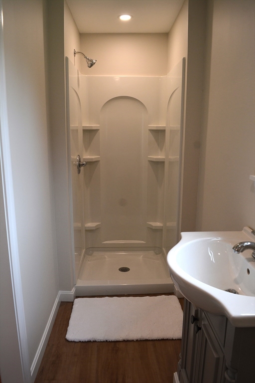 69 Lancaster Avenue West Springfield, MA 01089 - Photo 21 of 42