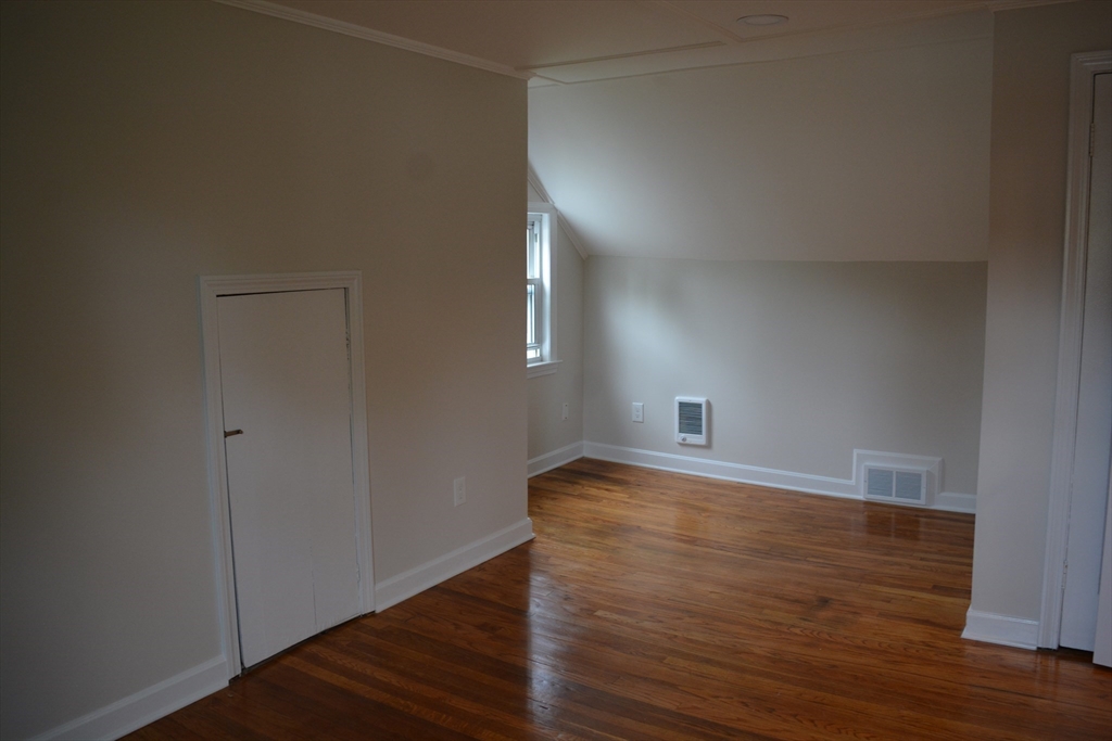 69 Lancaster Avenue West Springfield, MA 01089 - Photo 25 of 42