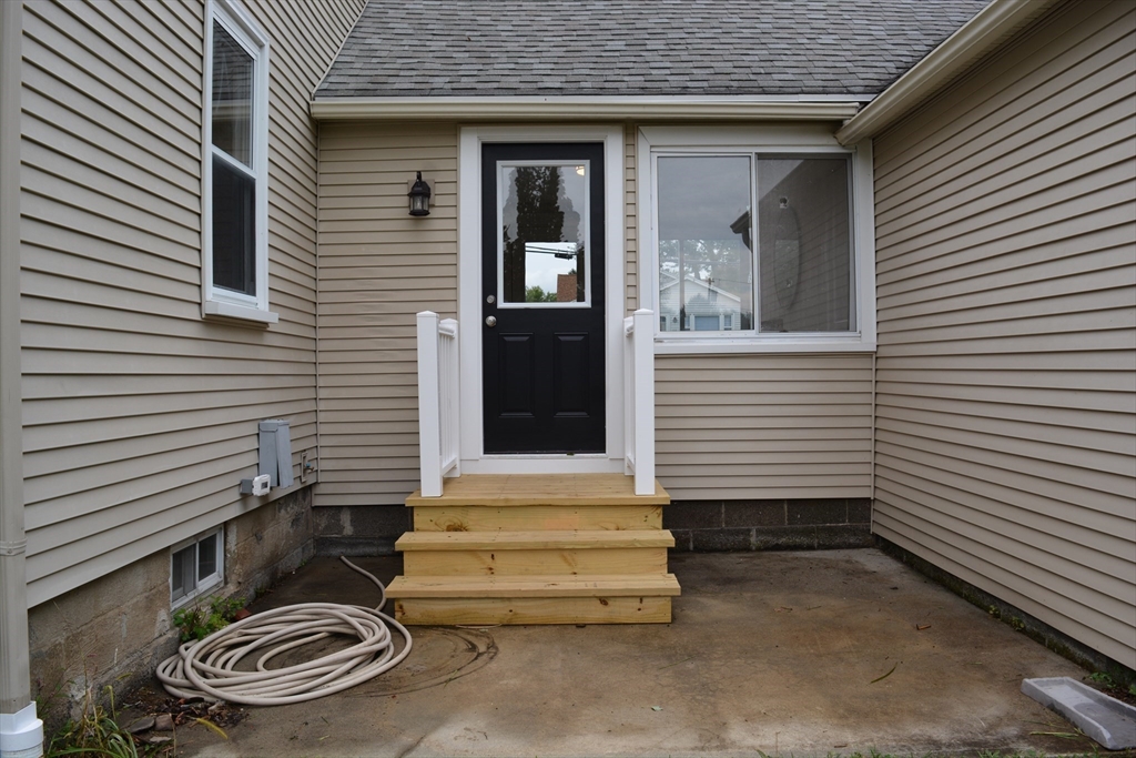 69 Lancaster Avenue West Springfield, MA 01089 - Photo 40 of 42