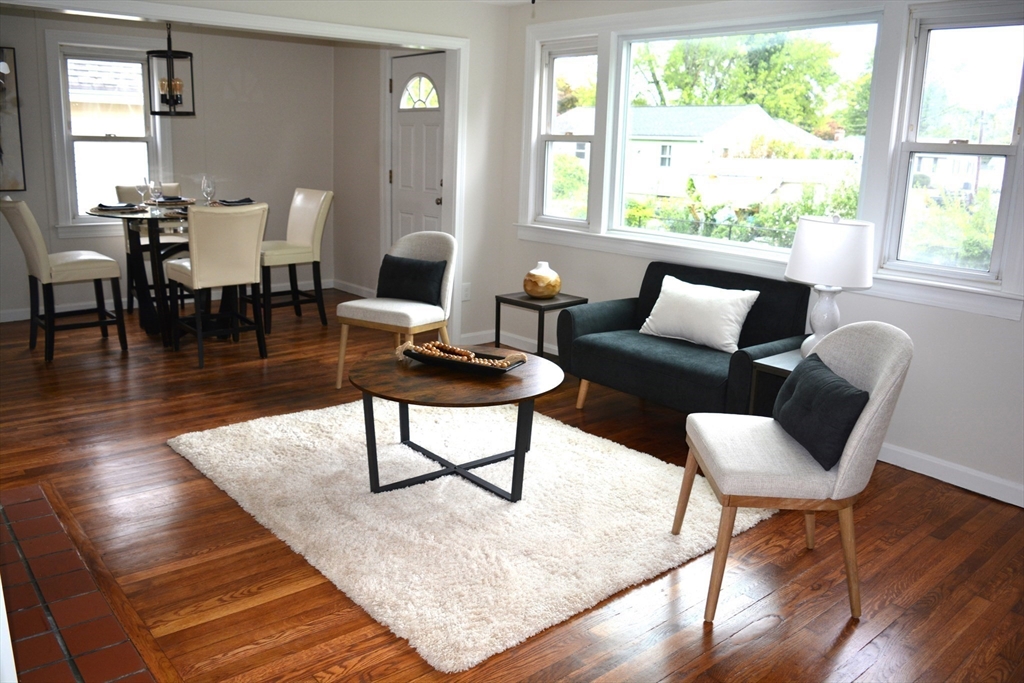 69 Lancaster Avenue West Springfield, MA 01089 - Photo 8 of 42