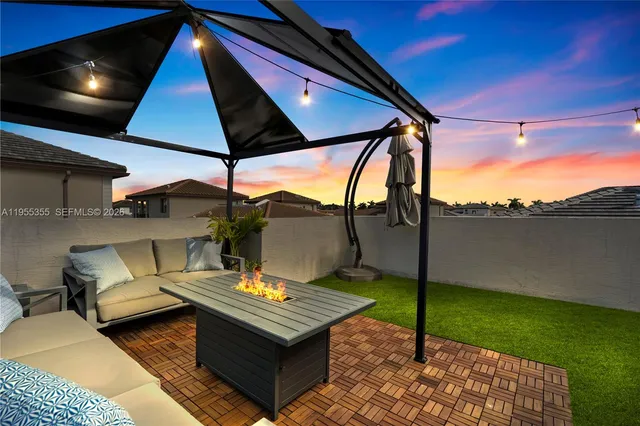 $875,000 | 4809 Northwest 83rd Street, Doral, FL 33122