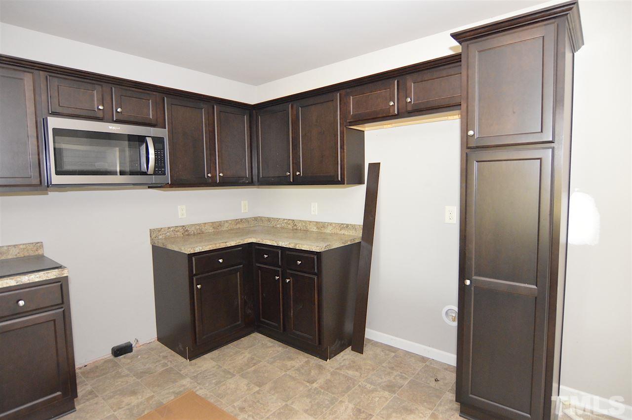650 Roberts Road Willow Spring, NC 27592 - Photo 8 of 17