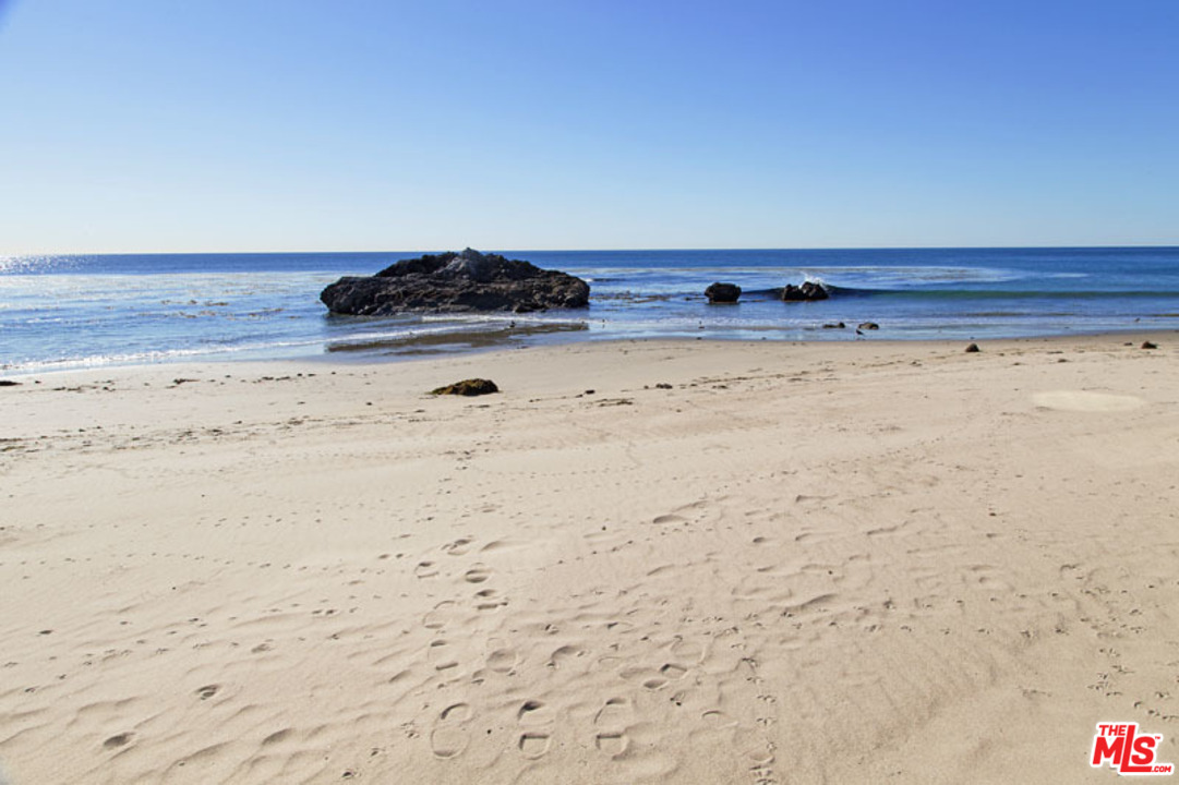 24958 Malibu Road Malibu, CA 90265 - Photo 18 of 50