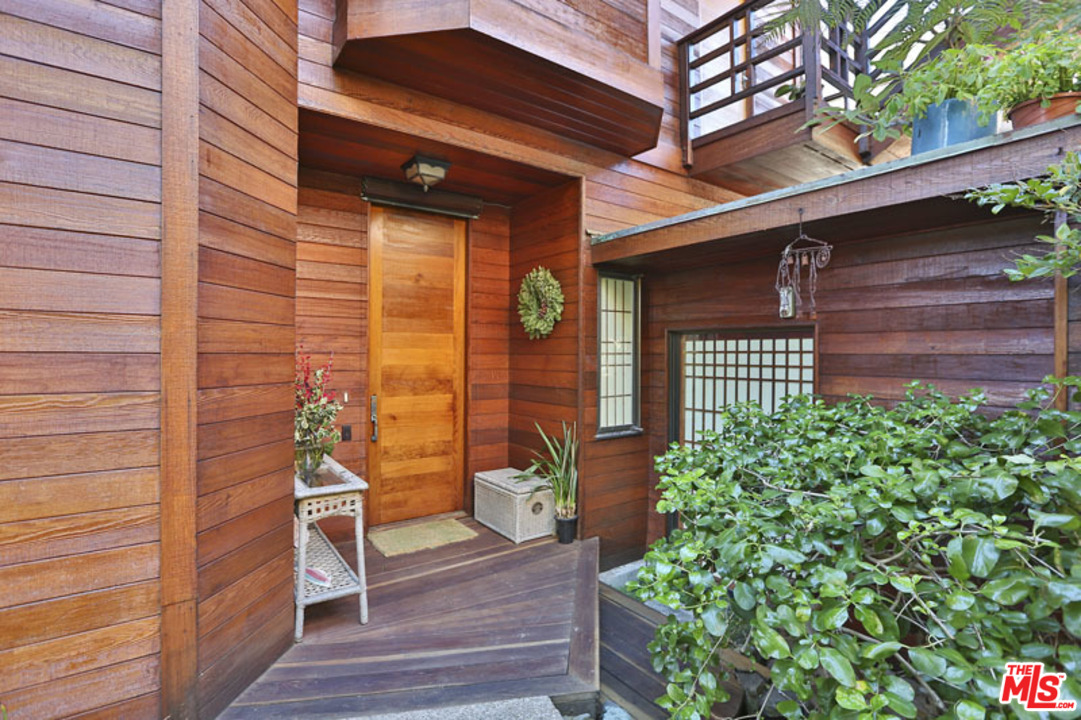 24958 Malibu Road Malibu, CA 90265 - Photo 43 of 50 a front view of a house with a garden