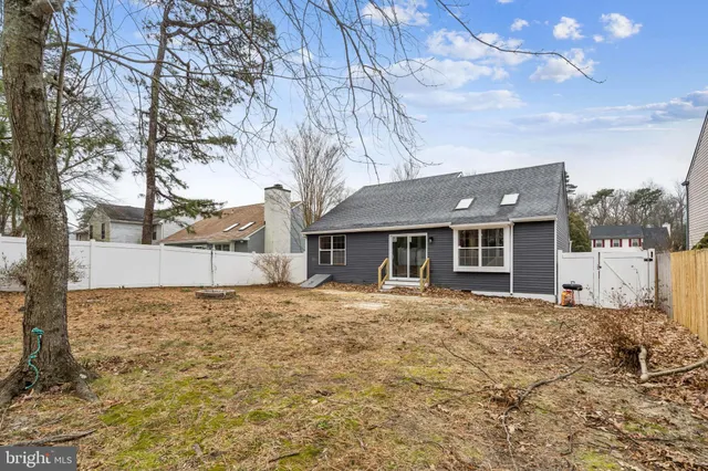 $2,400 | 31 Acorn Court, Sicklerville, NJ 08081