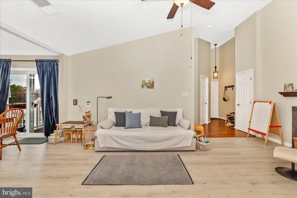 $266,995 | 1603 Berry Rose Court, Unit 3D, Frederick, MD 21701