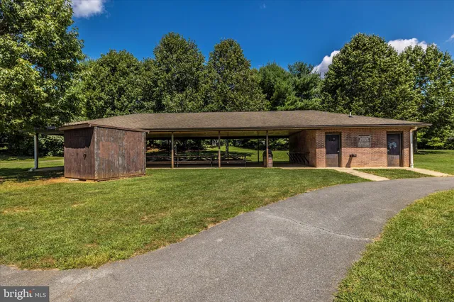 $271,999 | 1603 Berry Rose Court, Unit 3D, Frederick, MD 21701