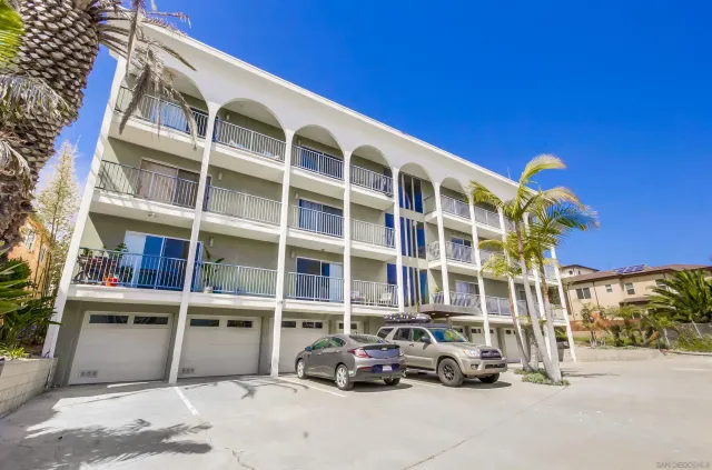 $4,195 | 356 Playa Del Norte Street, La Jolla, CA 92037