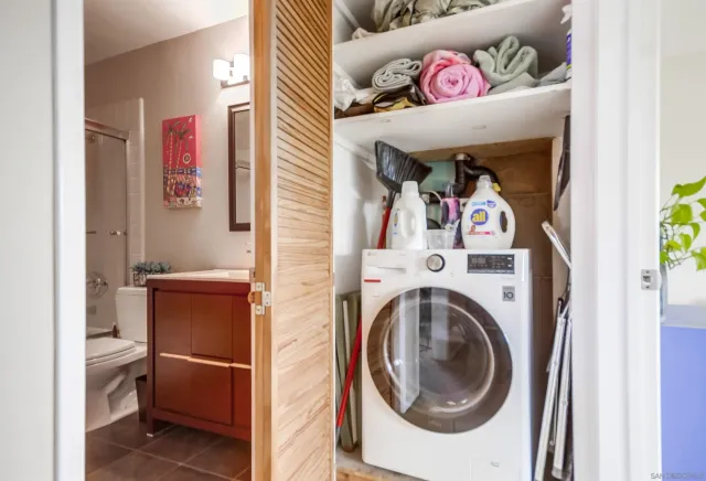 $4,195 | 356 Playa Del Norte Street, La Jolla, CA 92037