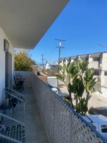 $4,195 | 356 Playa Del Norte Street, La Jolla, CA 92037