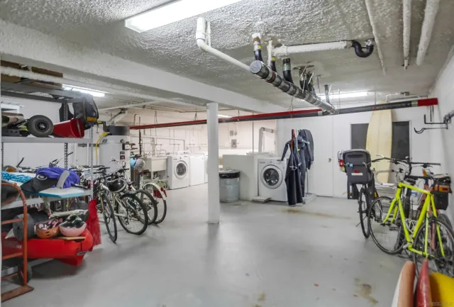 $4,195 | 356 Playa Del Norte Street, La Jolla, CA 92037