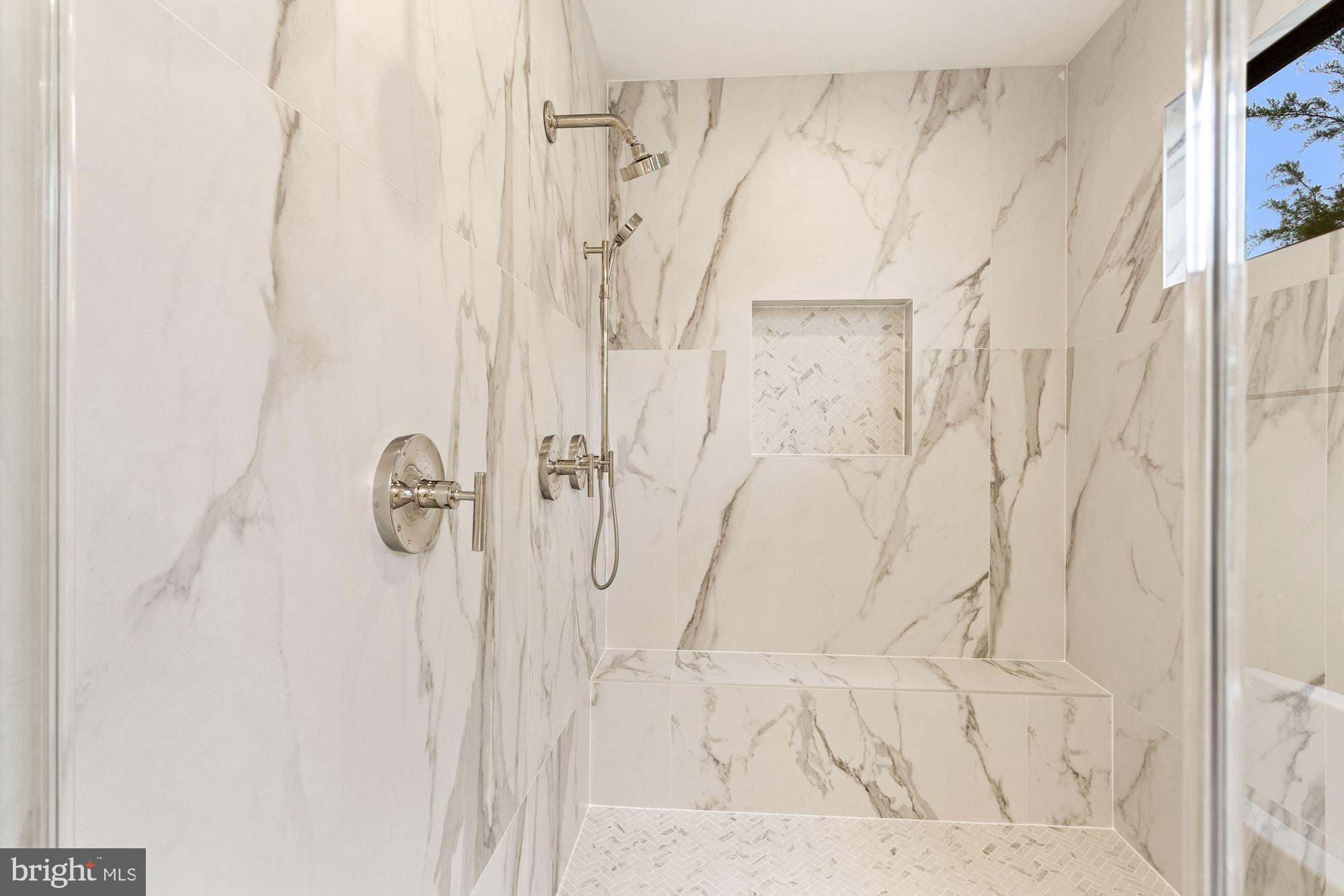 505 Ridge Road Southwest Vienna, VA 22180 - Photo 25 of 44