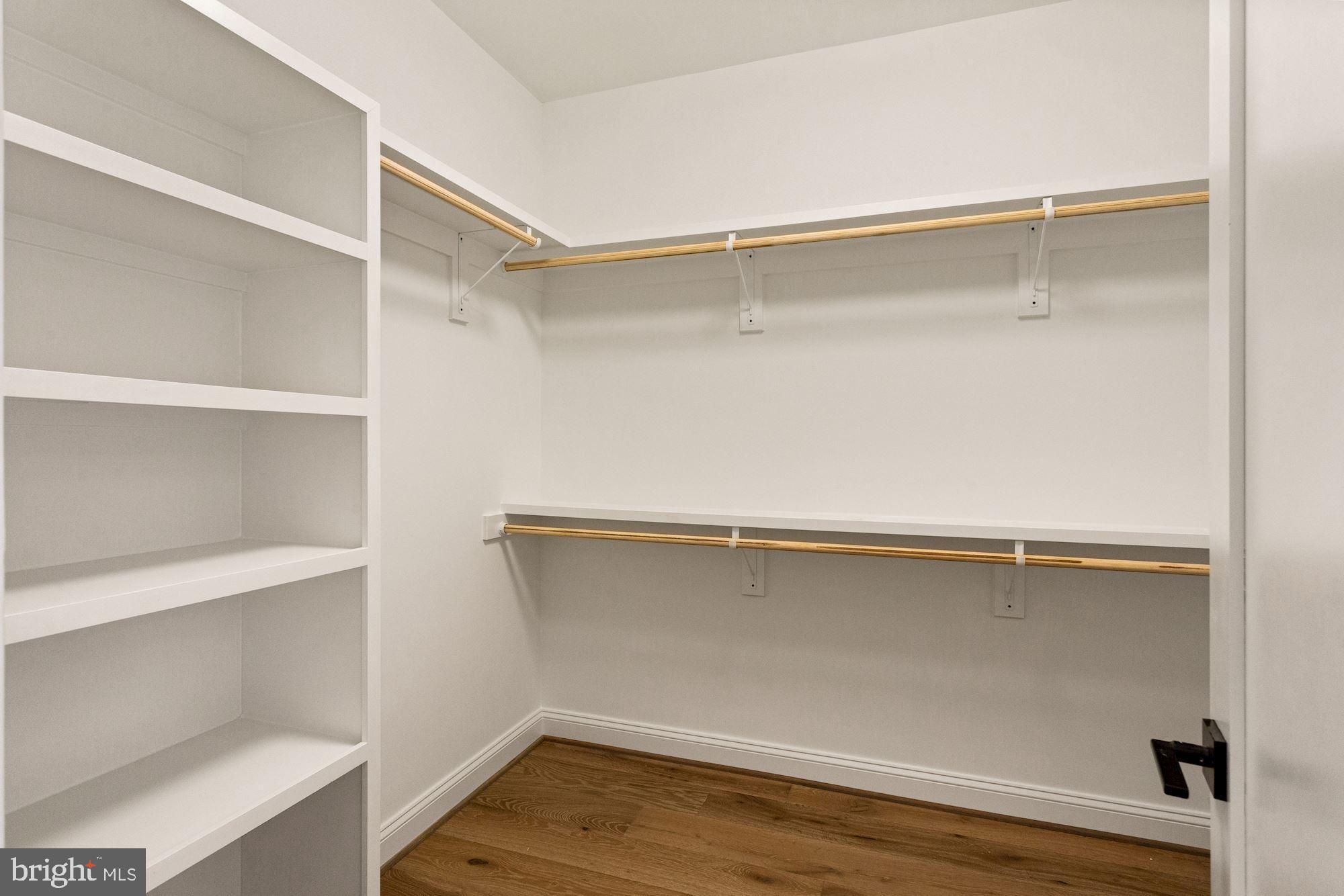 505 Ridge Road Southwest Vienna, VA 22180 - Photo 27 of 44