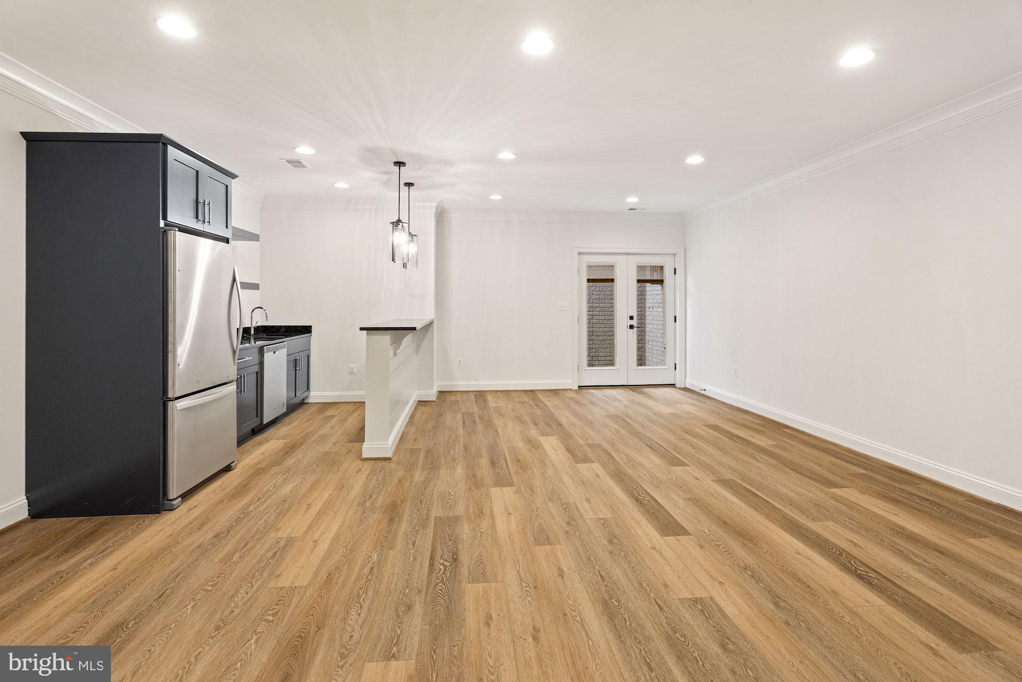 505 Ridge Road Southwest Vienna, VA 22180 - Photo 37 of 44