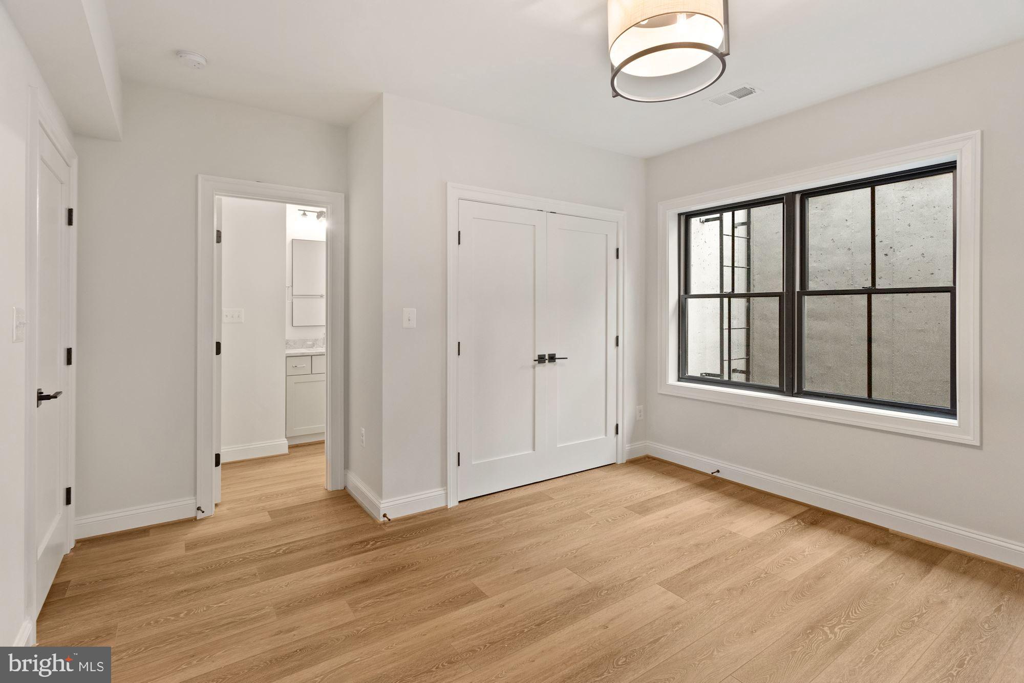 505 Ridge Road Southwest Vienna, VA 22180 - Photo 42 of 44