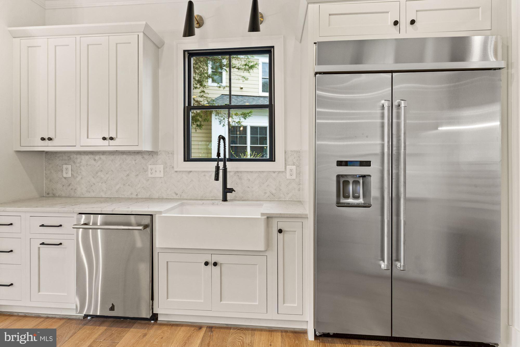 505 Ridge Road Southwest Vienna, VA 22180 - Photo 7 of 44