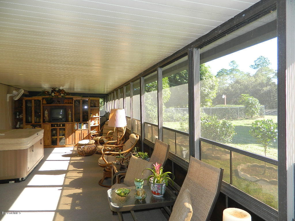 582 Rheine Road Northwest Palm Bay, FL 32907 - Photo 14 of 43 Rheine 013