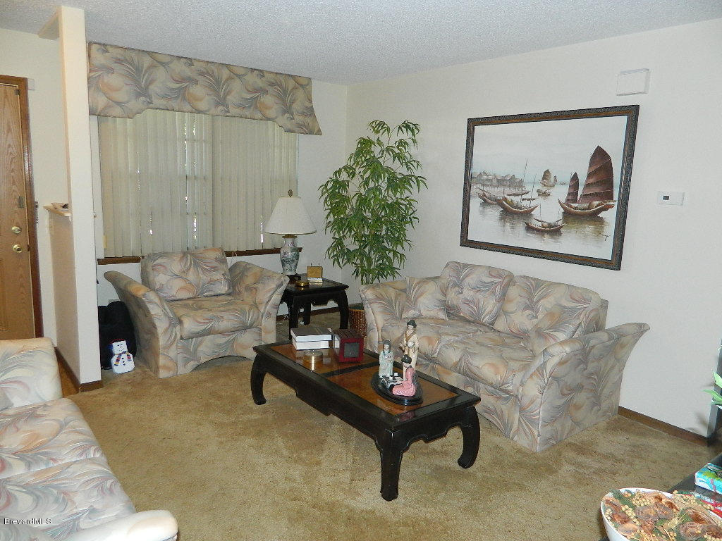 582 Rheine Road Northwest Palm Bay, FL 32907 - Photo 17 of 43 Rheine 016