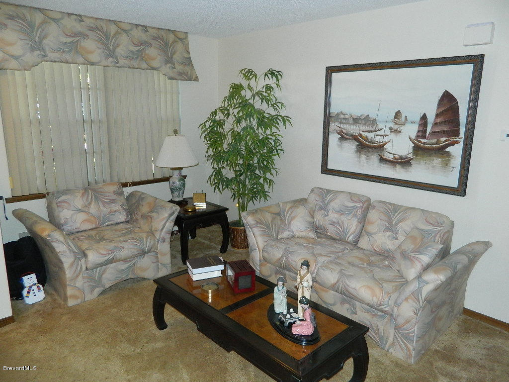 582 Rheine Road Northwest Palm Bay, FL 32907 - Photo 21 of 43 Rheine 020