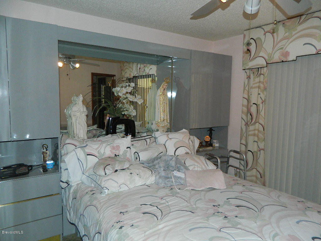582 Rheine Road Northwest Palm Bay, FL 32907 - Photo 35 of 43 Rheine 034