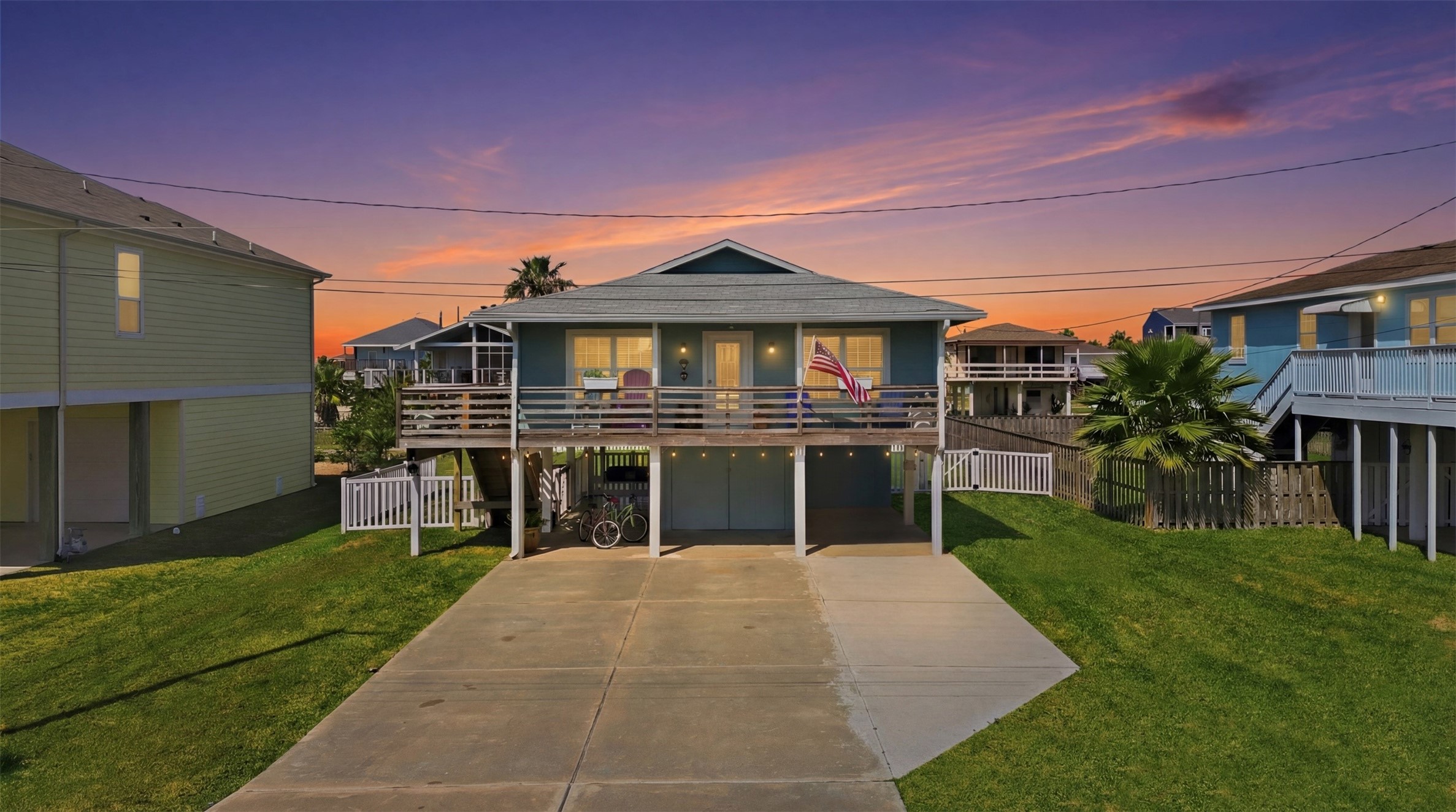 16630 Jamaica Inn Road Jamaica Beach, TX 77554 - Photo 2 of 31