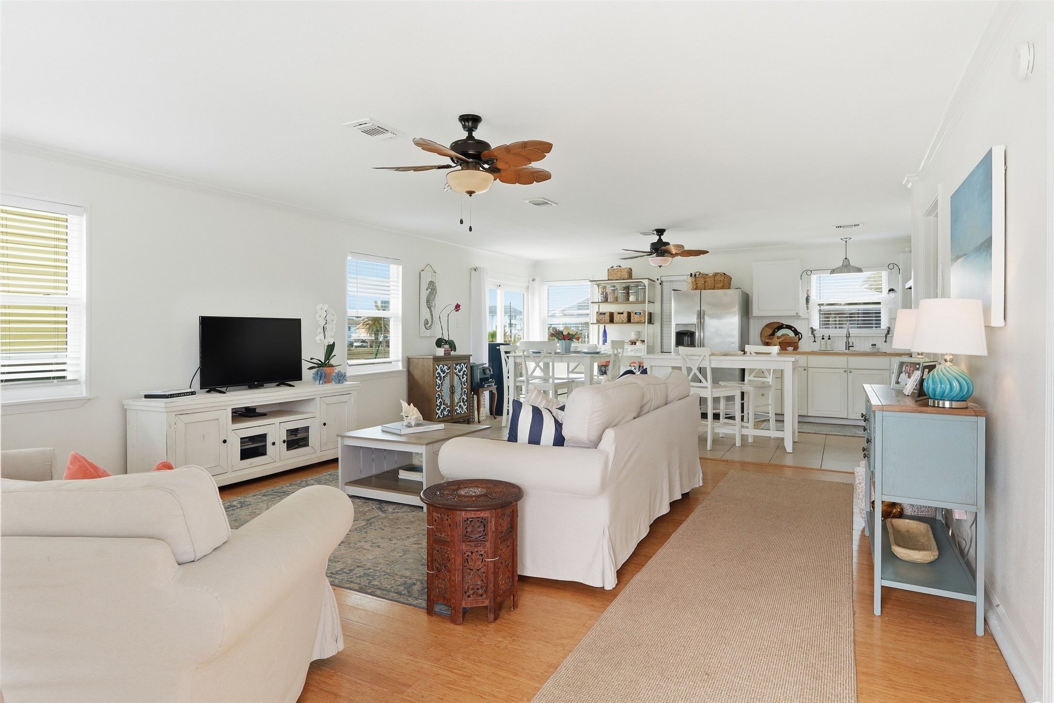 16630 Jamaica Inn Road Jamaica Beach, TX 77554 - Photo 4 of 31