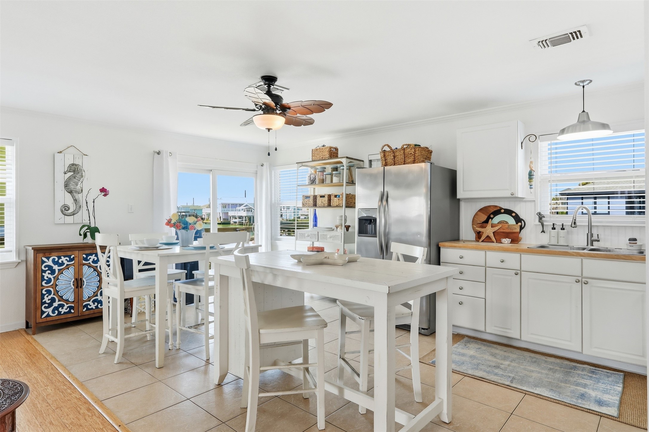 16630 Jamaica Inn Road Jamaica Beach, TX 77554 - Photo 5 of 31