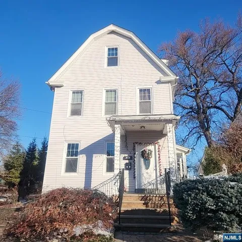 $3,000 | 62 Shadyside Avenue, Unit 1, Dumont, NJ 07628