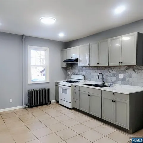 $3,000 | 62 Shadyside Avenue, Unit 1, Dumont, NJ 07628