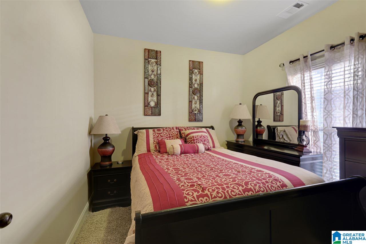 421 Ballantrae Road Pelham, AL 35124 - Photo 12 of 36 Gallery Image 12