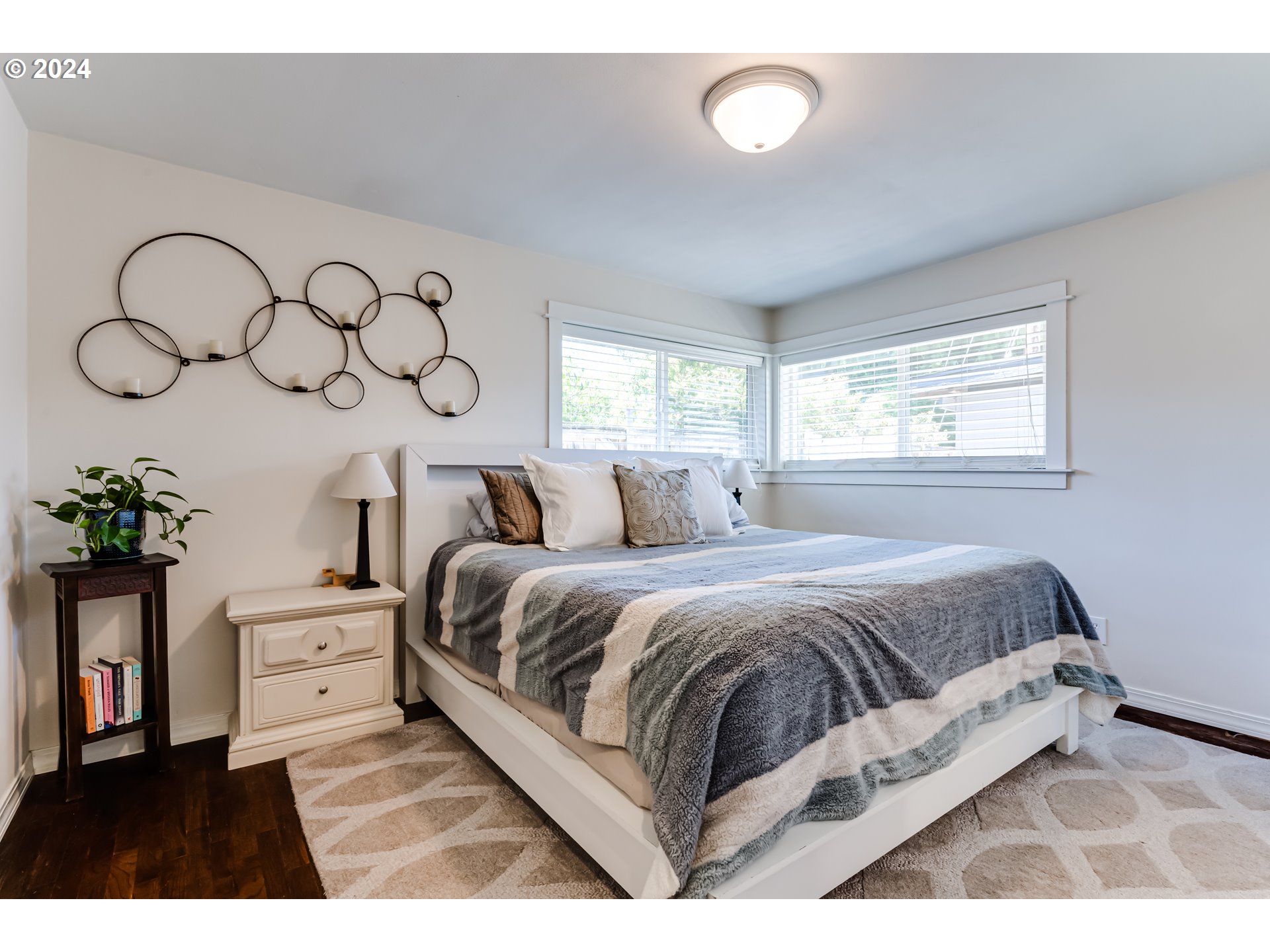 2190 Dalton Drive Eugene, OR 97404 - Photo 12 of 30 Bedroom, Primary
