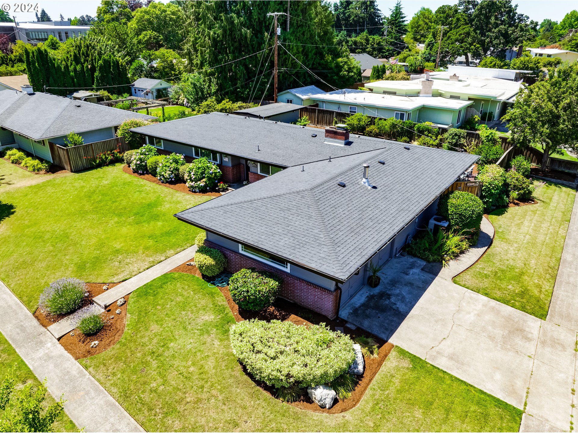 2190 Dalton Drive Eugene, OR 97404 - Photo 28 of 30 View