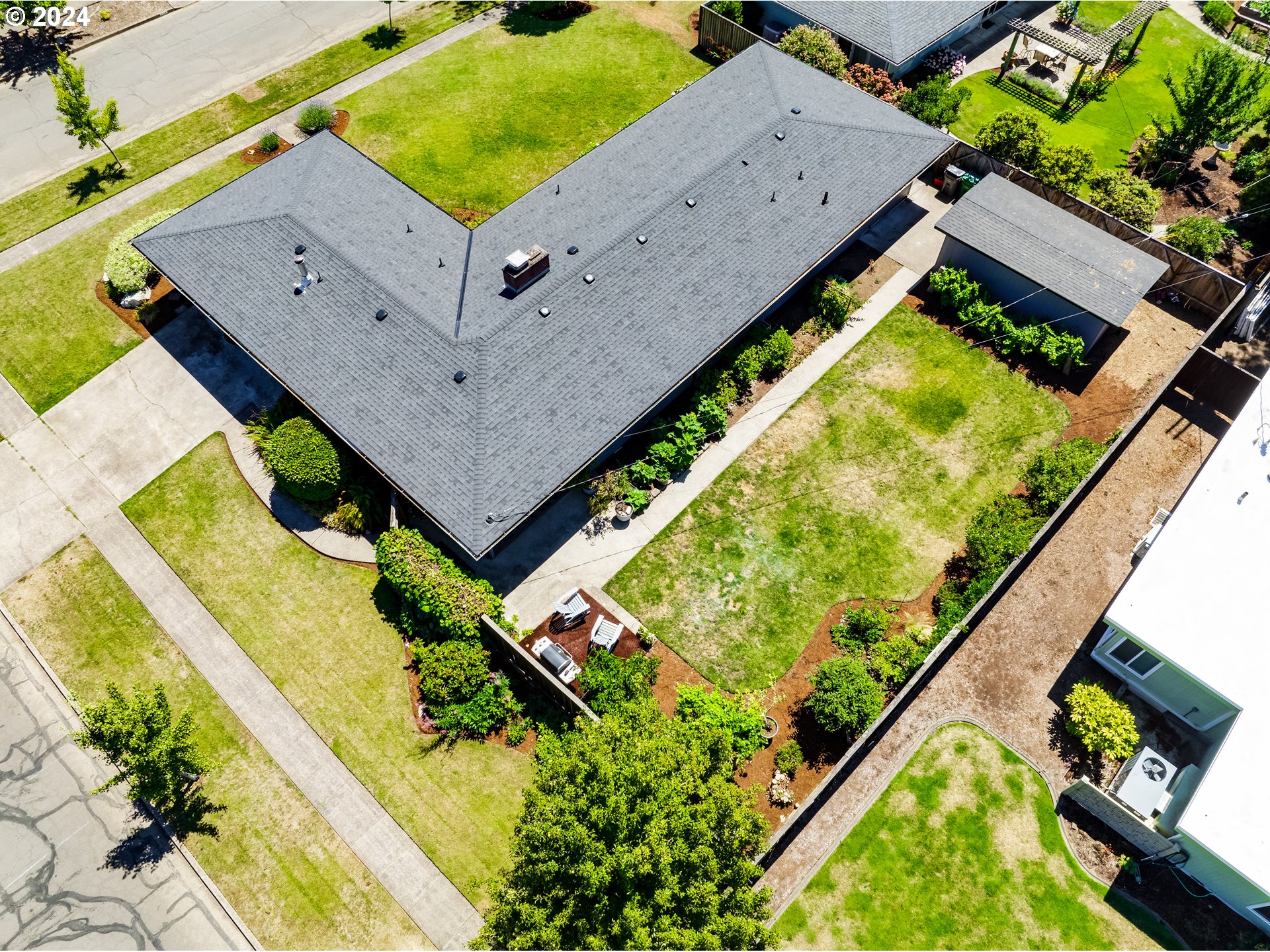 2190 Dalton Drive Eugene, OR 97404 - Photo 29 of 30 View