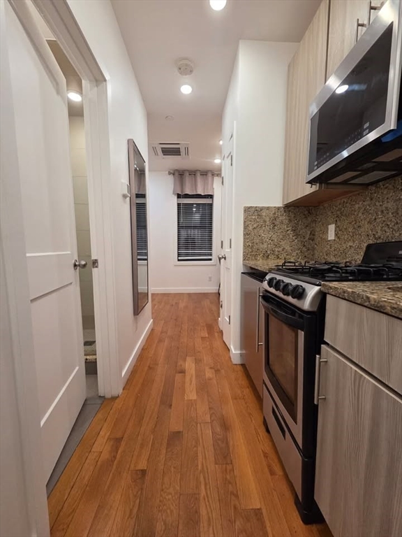 21 5th Street, Unit 13 Chelsea, MA 02150 - Photo 2 of 10