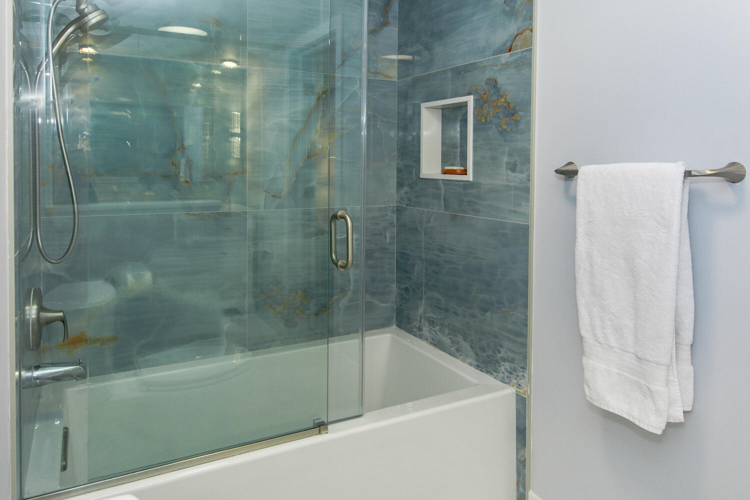 120 Celestial Way, Unit 302 Juno Beach, FL 33408 - Photo 26 of 55 a bath tub sitting next to a shower