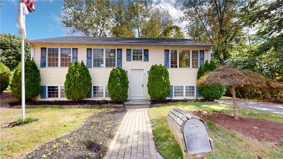 65 11th Avenue Woonsocket, RI 02895 - Photo 2 of 48