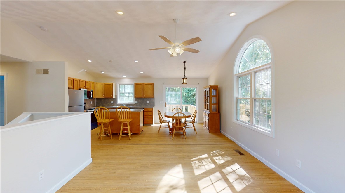 65 11th Avenue Woonsocket, RI 02895 - Photo 21 of 48