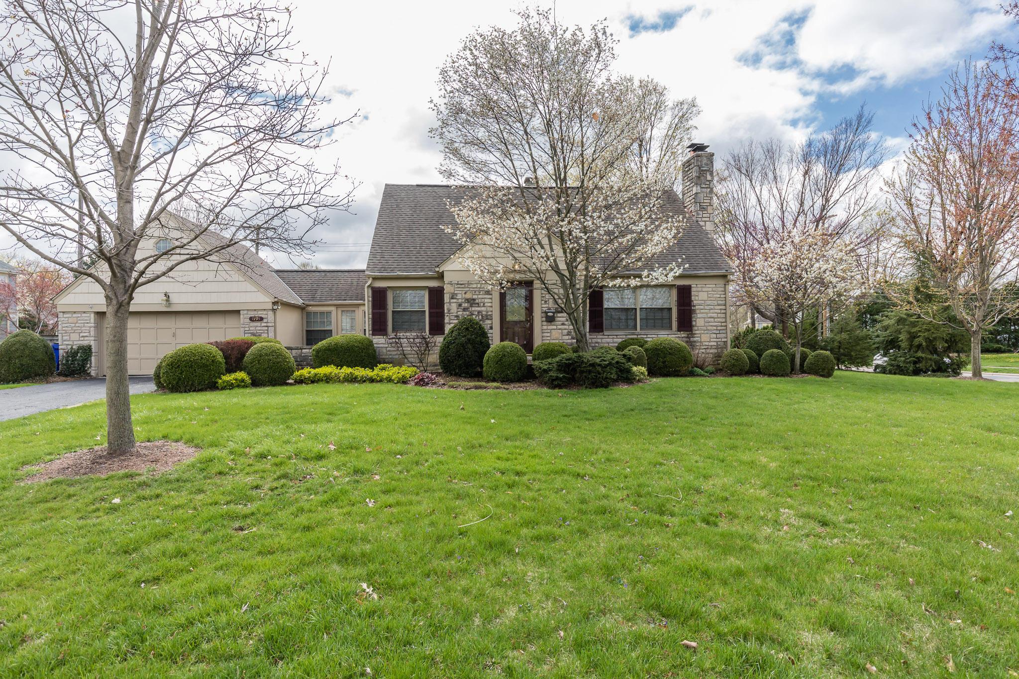 1795 Barrington Road Columbus, OH 43221 - Photo 1 of 34