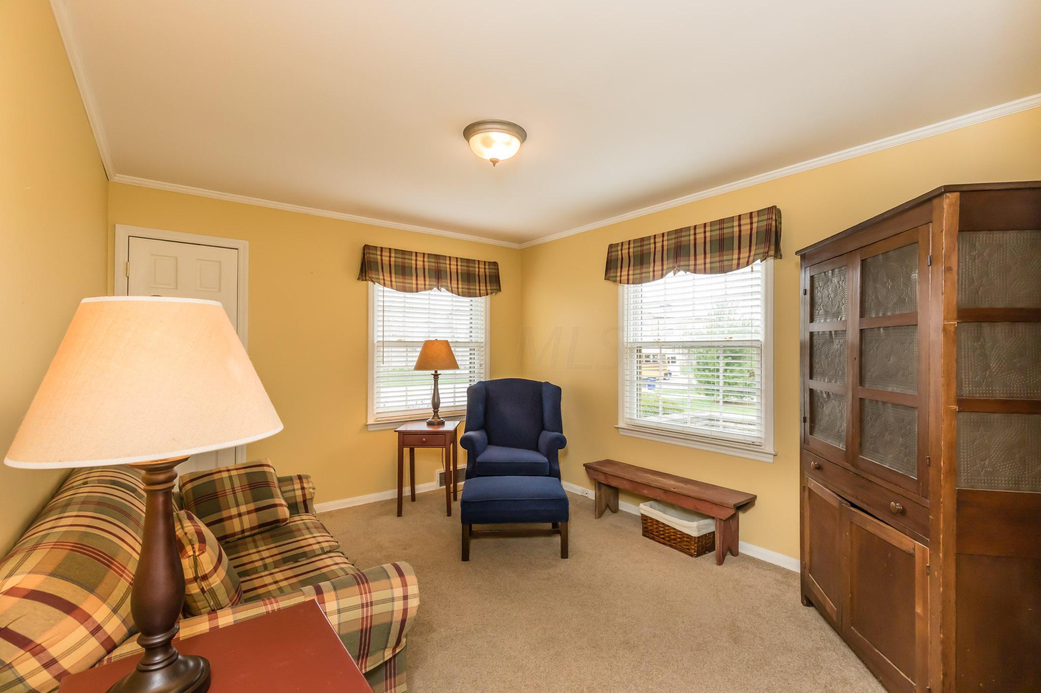 1795 Barrington Road Columbus, OH 43221 - Photo 20 of 34