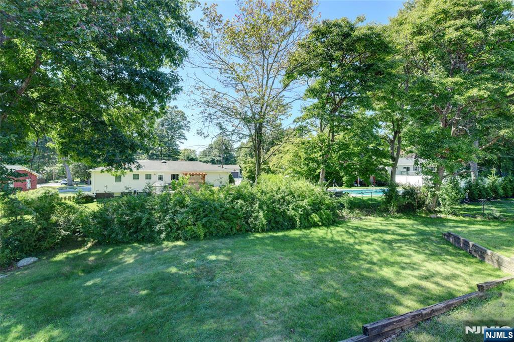 14 Apollo Drive Oak Ridge, NJ 07438 - Photo 34 of 37 Gallery Image 34