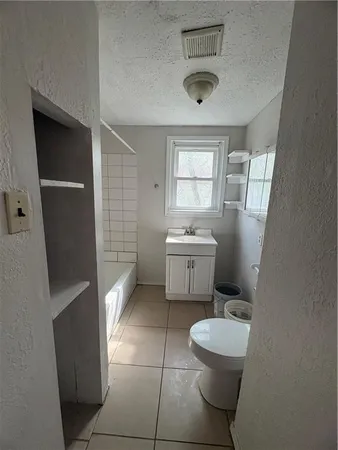$145,000 | 452 Donnelly Avenue, Kansas City, MO 64125