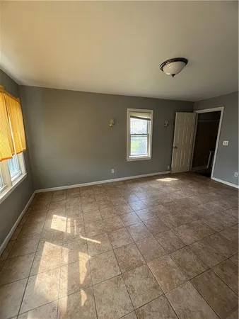 $145,000 | 452 Donnelly Avenue, Kansas City, MO 64125