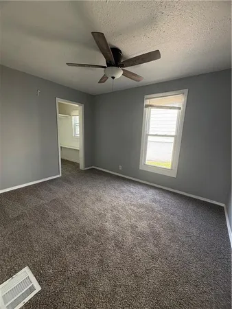$145,000 | 452 Donnelly Avenue, Kansas City, MO 64125