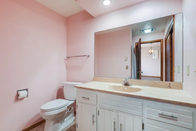 $489,900 | 743 Memorial Drive, Unit E, Manitowoc, WI 54220