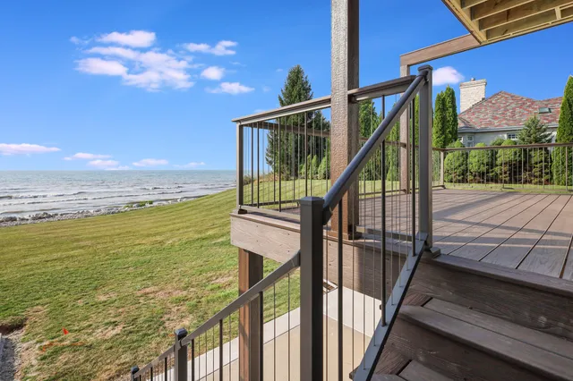 $489,900 | 743 Memorial Drive, Unit E, Manitowoc, WI 54220