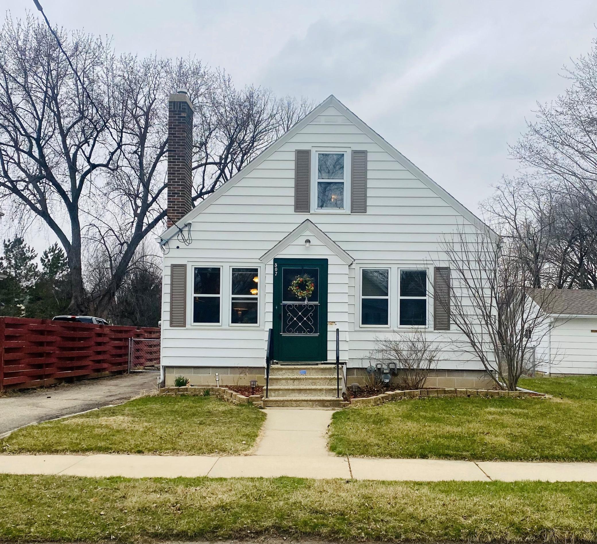 507 10th Avenue Southeast Rochester, MN 55904 - Photo 1 of 27 Gallery Image 1