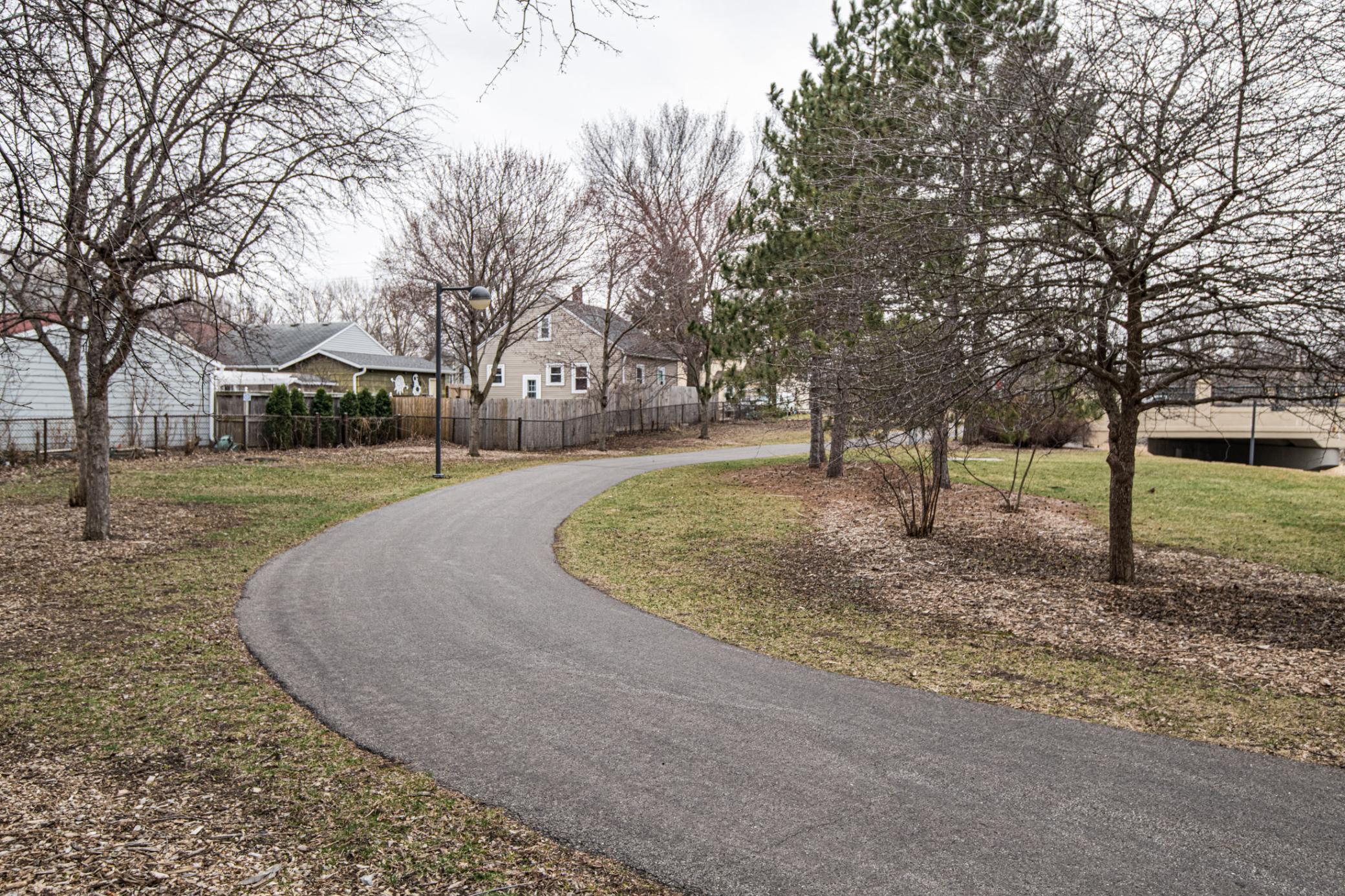 507 10th Avenue Southeast Rochester, MN 55904 - Photo 25 of 27 Gallery Image 25