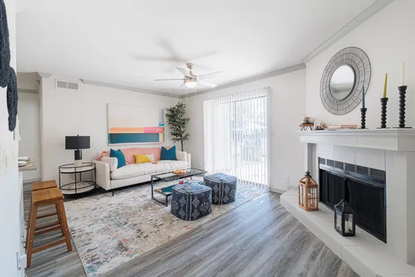 $754 | 200 Hollow Tree Lane, Unit 8022, Houston, TX 77090